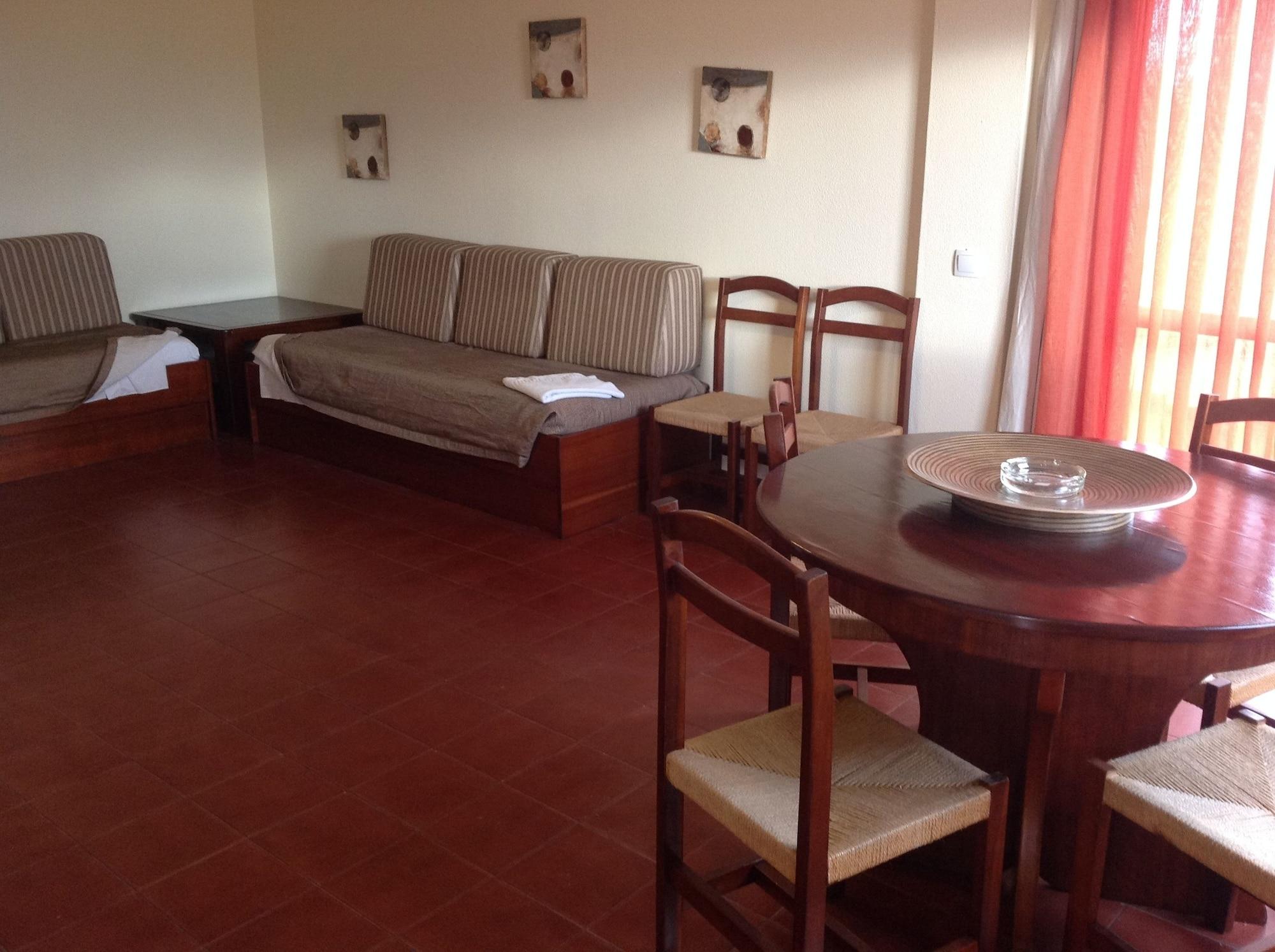 Apartamentos Olhos Do Mar Albufeira Bagian luar foto