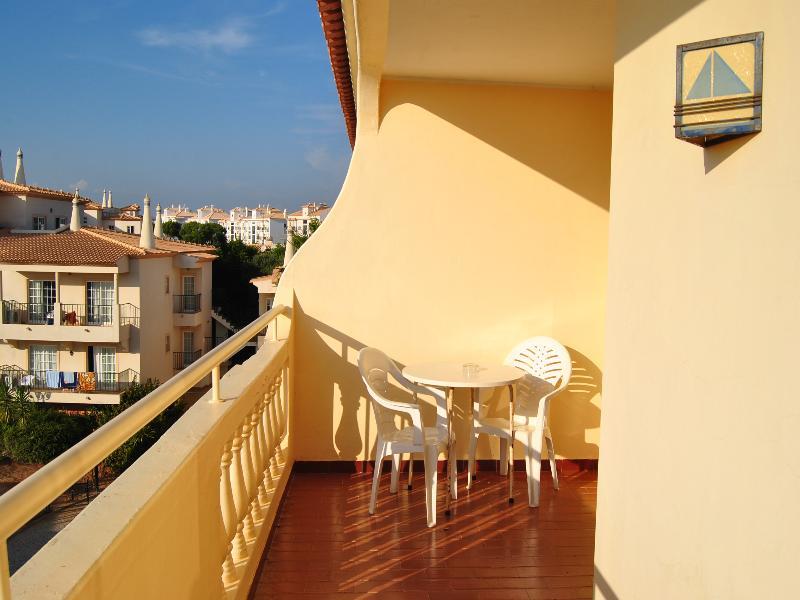 Apartamentos Olhos Do Mar Albufeira Bagian luar foto