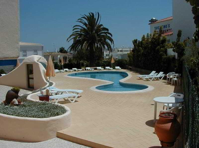 Apartamentos Olhos Do Mar Albufeira Bagian luar foto