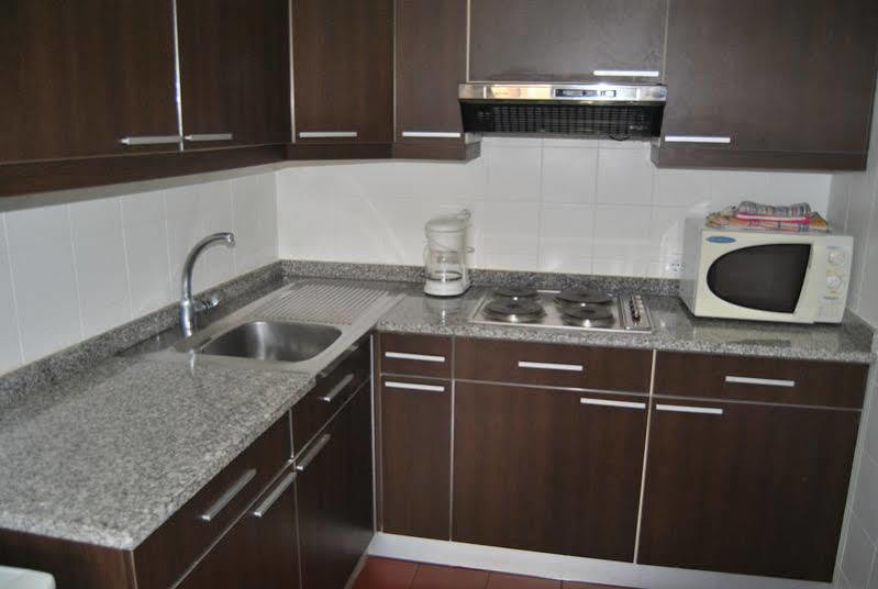 Apartamentos Olhos Do Mar Albufeira Bagian luar foto