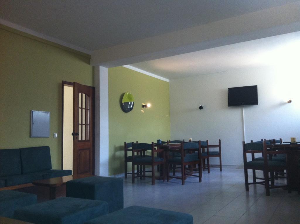 Apartamentos Olhos Do Mar Albufeira Bagian luar foto
